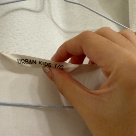 Urban kids white top - Picture 3 of 4